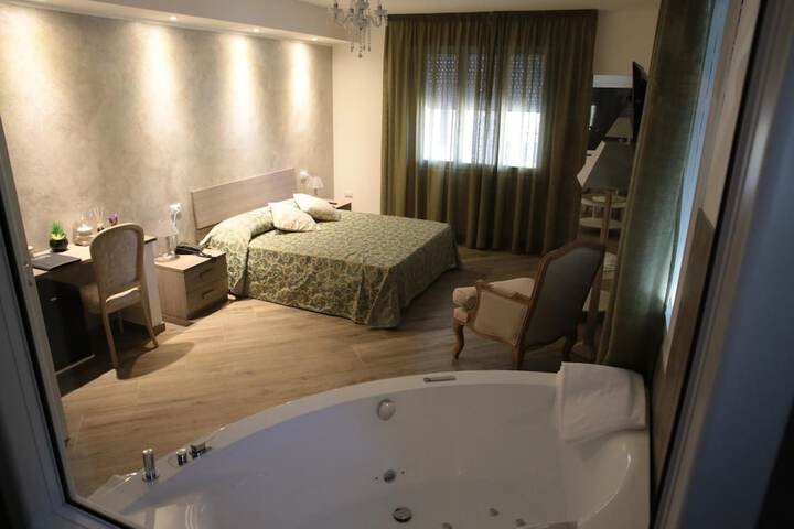 Room 14 of 45