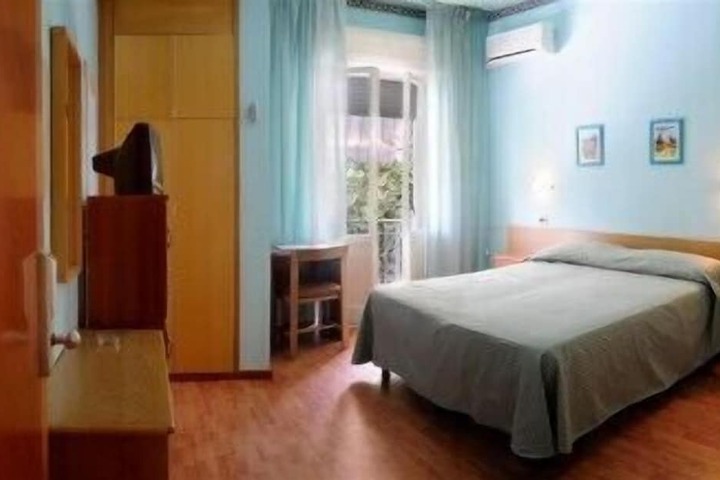 Room 22 of 119