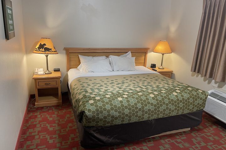 Room 15 of 18