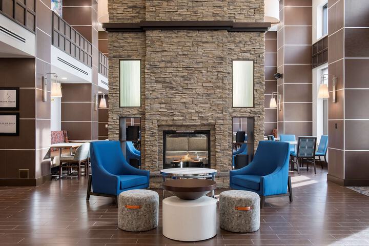 Guest Lobby