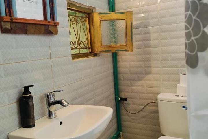 Room 44 of 63