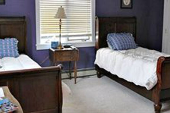 Room 7 of 28