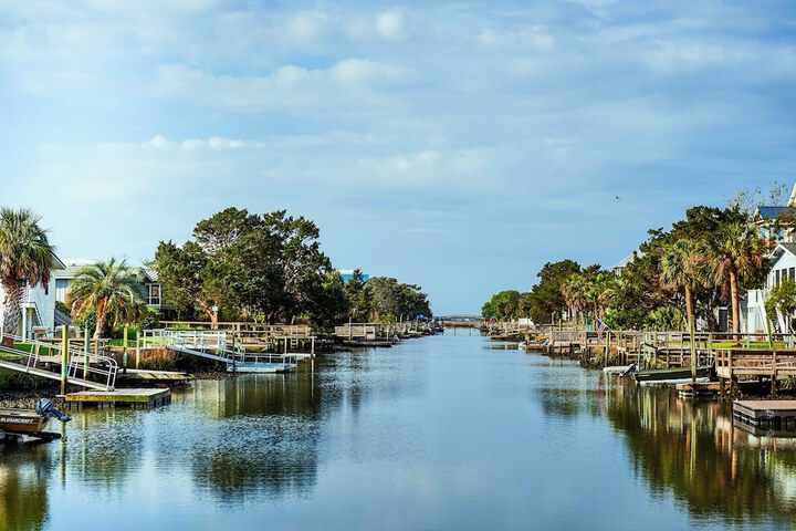 Dock