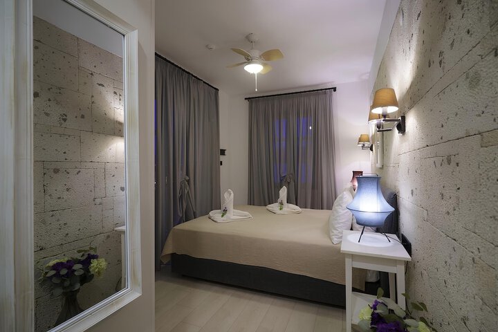 Room 14 of 30
