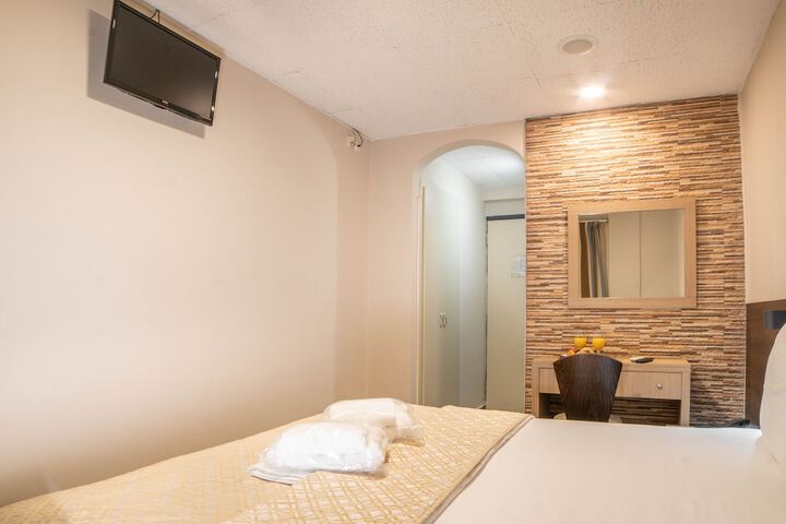 Room 55 of 120