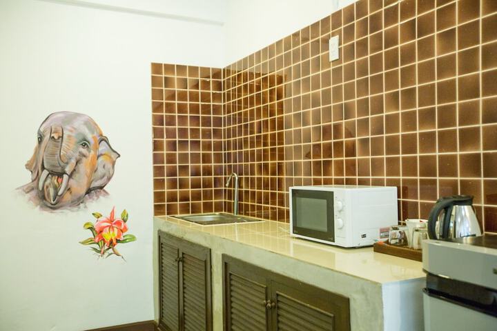Room 34 of 49