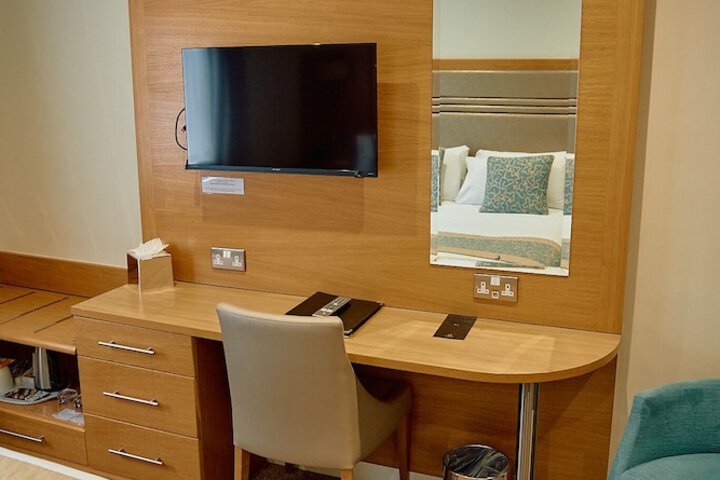 Room 34 of 79