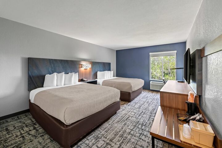 Room 16 of 106