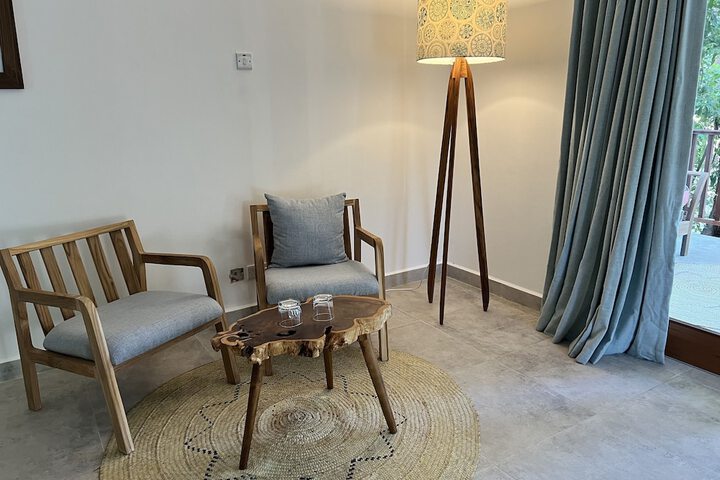 Room 13 of 50