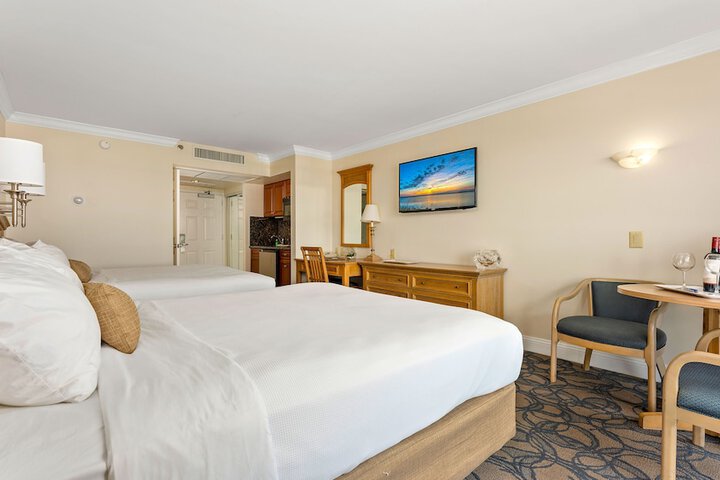 Room 32 of 106