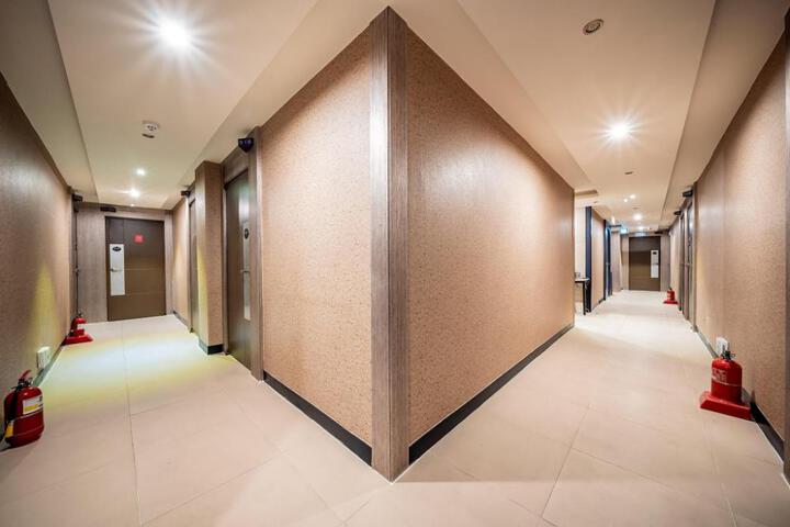 Sanbon Tower Self check-in Motel