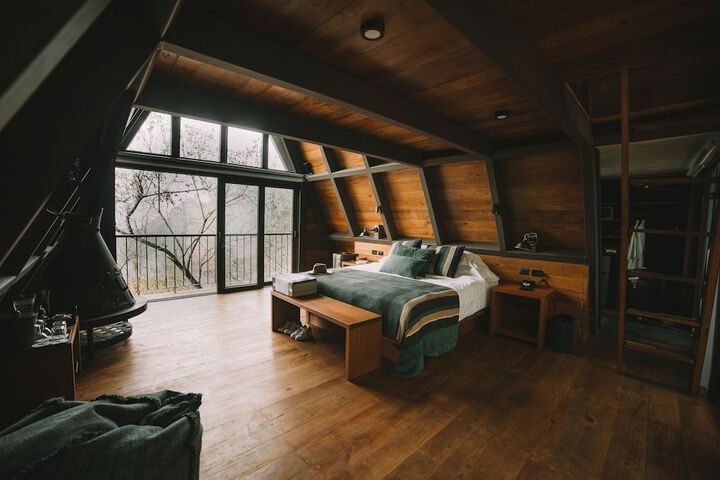 Room 5 of 84
