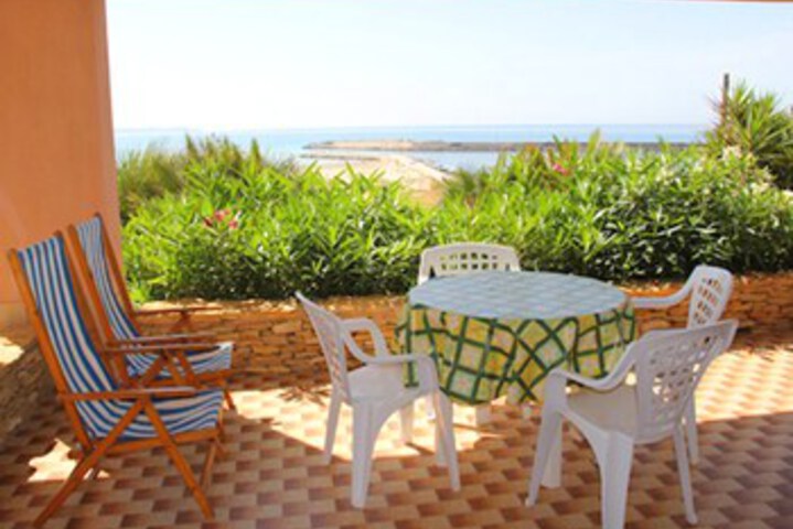 Terrace/Patio 33 of 40