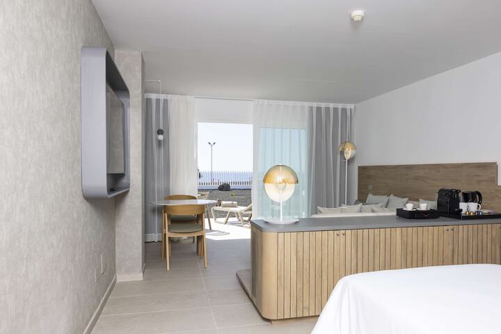 Room 20 of 227