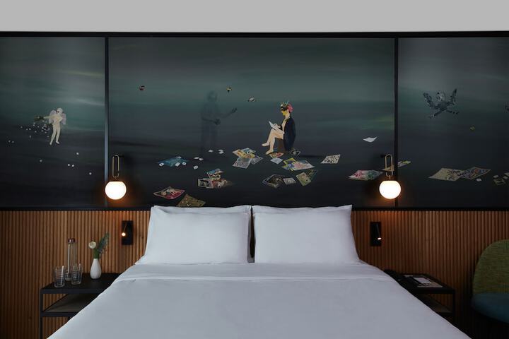 Room 8 of 67