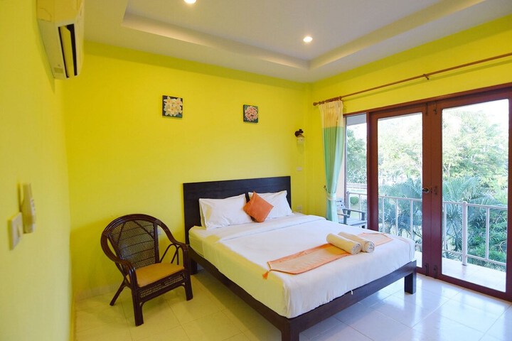 Room 7 of 75
