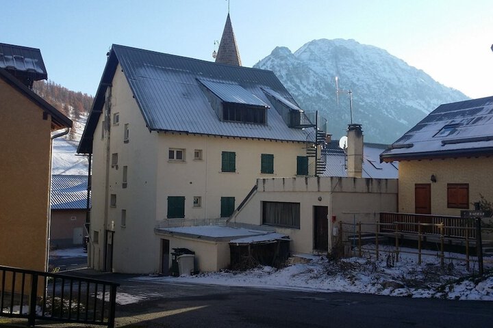 Hotel 2 of 10