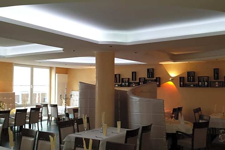General 8 of 17