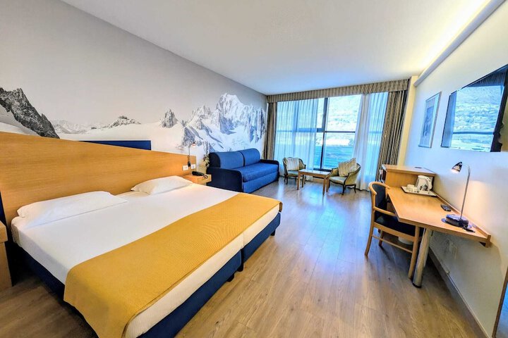 Room 10 of 57