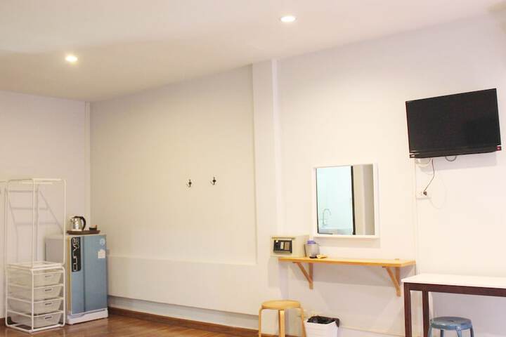 Room 54 of 112