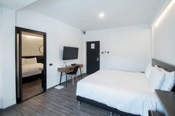 Room 14 of 44