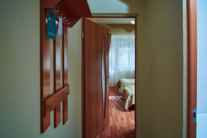 Room 9 of 115