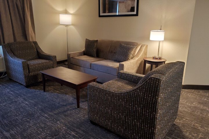 Standard Quadruple 2 Double Beds (4 of 15)