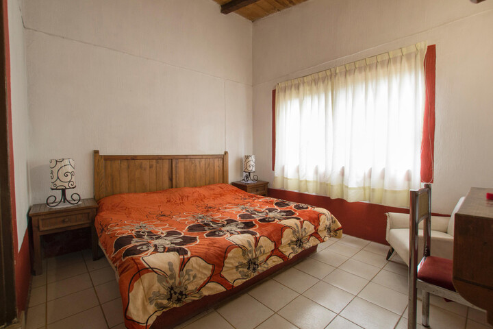 Room 29 of 33