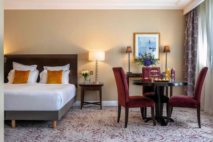 Room 44 of 101