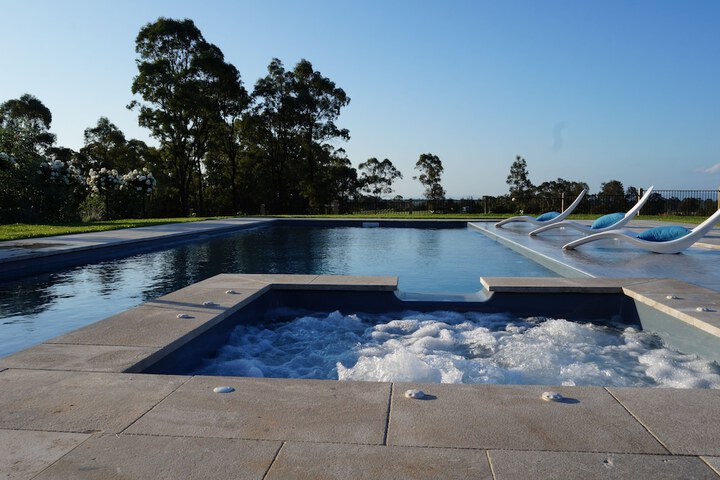 Pools & Facilities