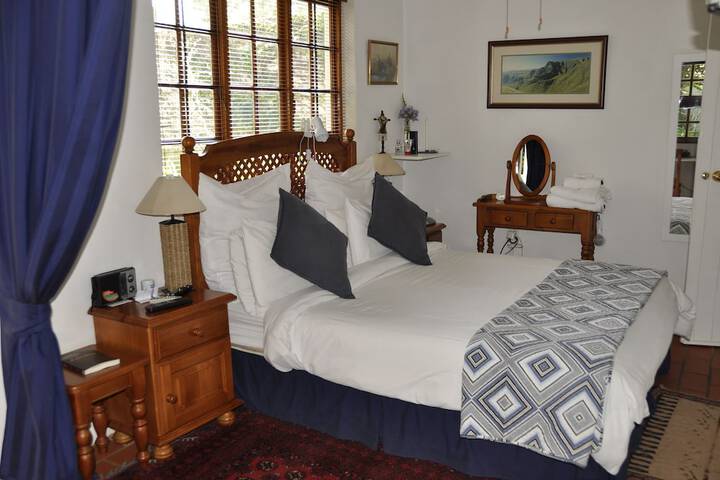 Room 3 of 36