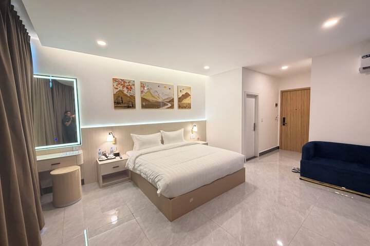 Room 47 of 68