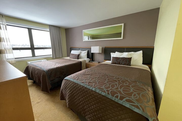 Standard Double Bed (8 of 16)