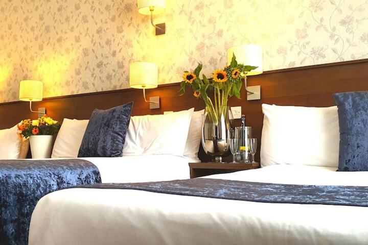 Room 21 of 43
