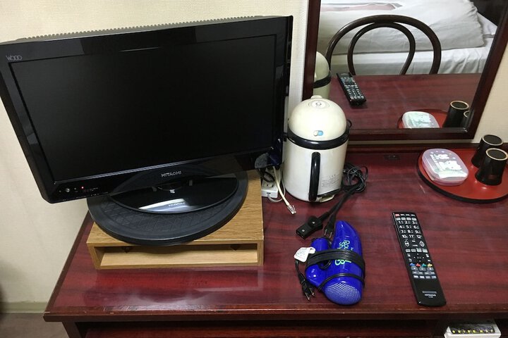Room amenity