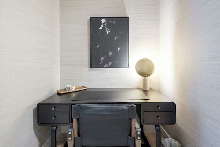 Room 20 of 62