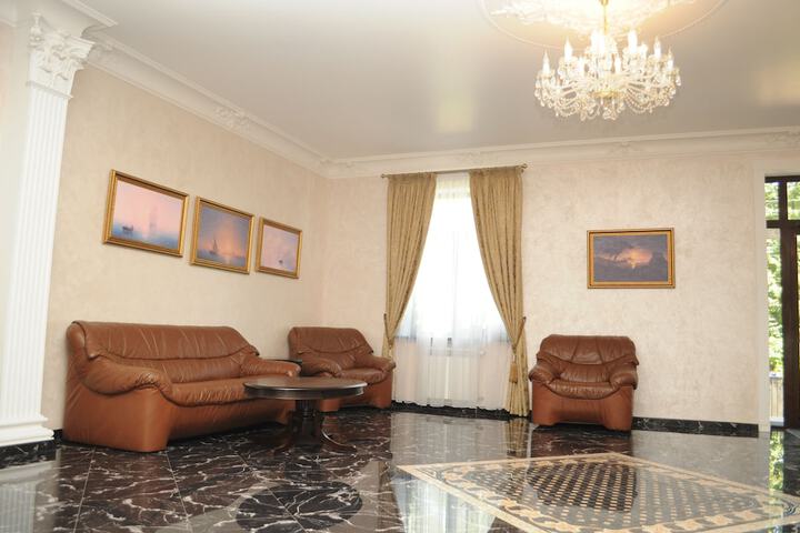 Hotel Interior 6 of 67