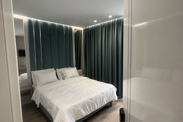Room 29 of 191