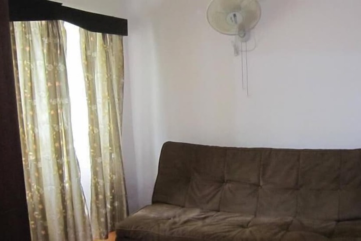 Room 14 of 30