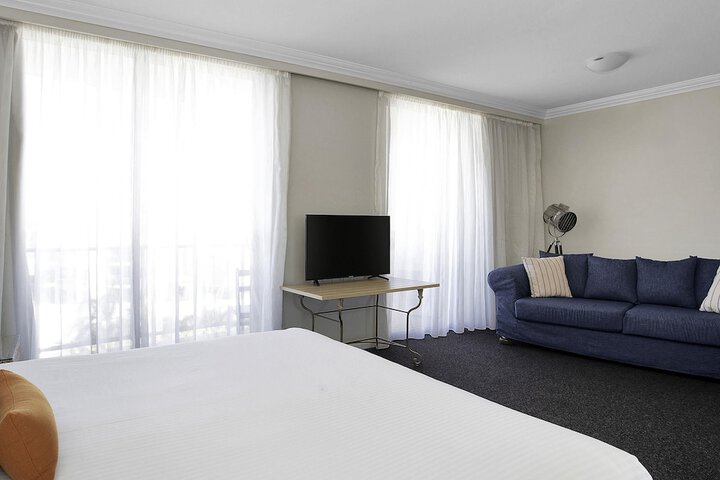 Room 10 of 61