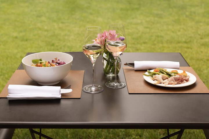 Dining 66 of 87