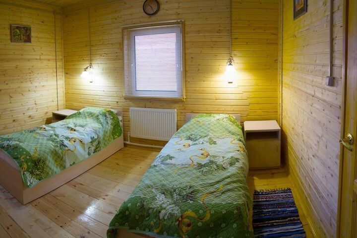 Room 8 of 46