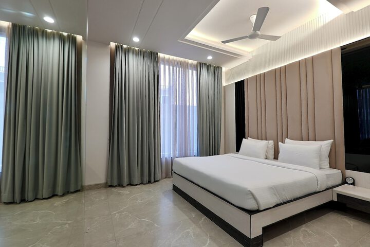 Room 14 of 67
