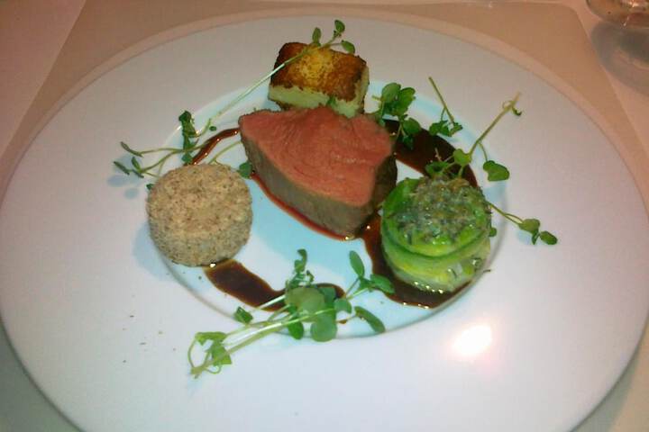 Dining 20 of 30