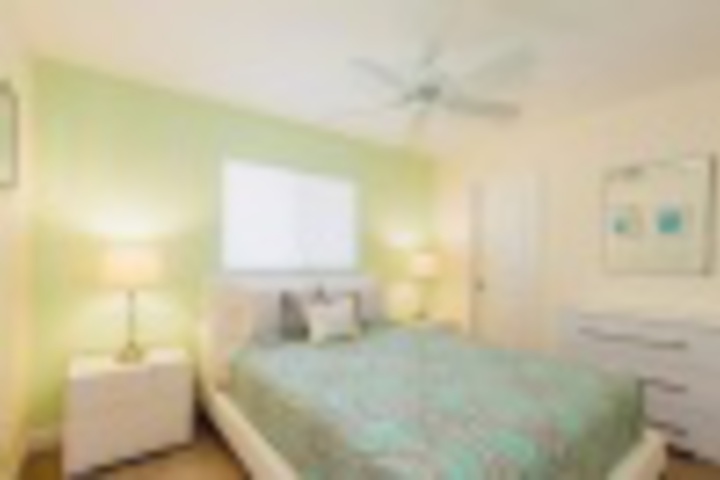 Room 28 of 192