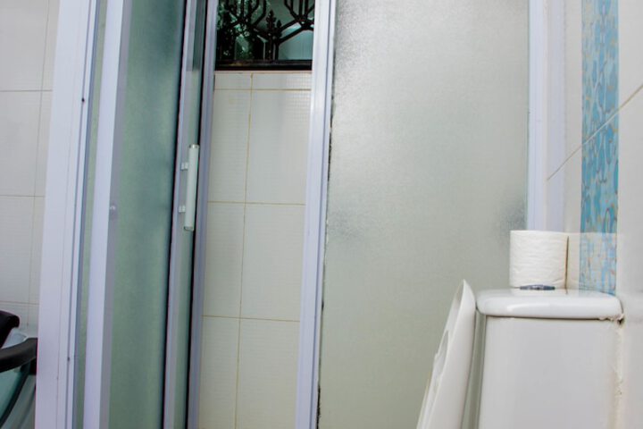 Room 63 of 115