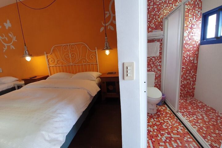Room 13 of 75
