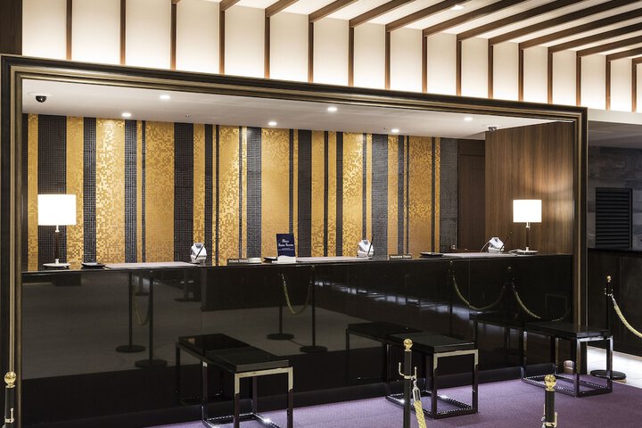 Hotel Interior 4 of 122