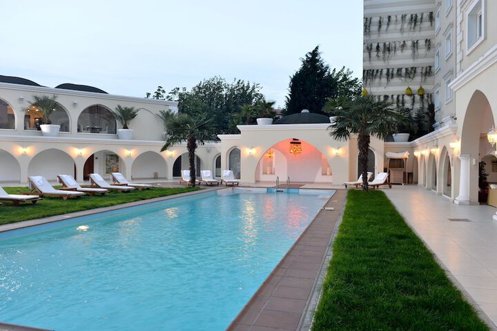 Pool 36 of 96