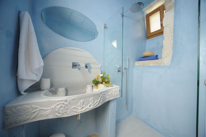 Room 34 of 46